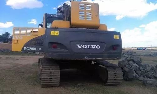 挖掘机各品牌优点和弱点,临工16挖掘机评测