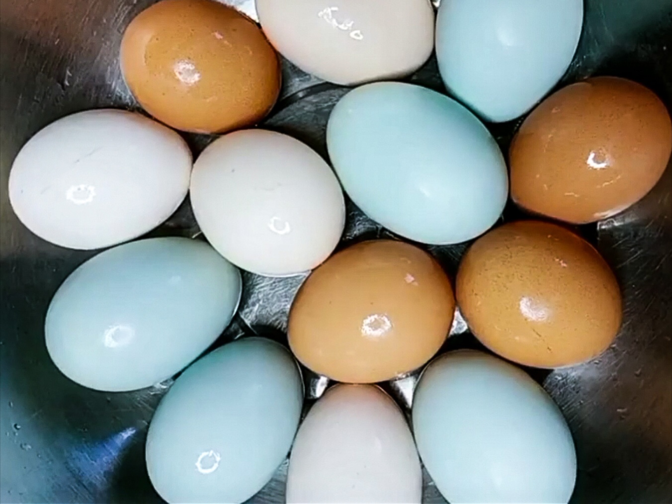 腌鸭蛋最简单做法不流油,怎么腌鸭蛋好吃又不容易坏