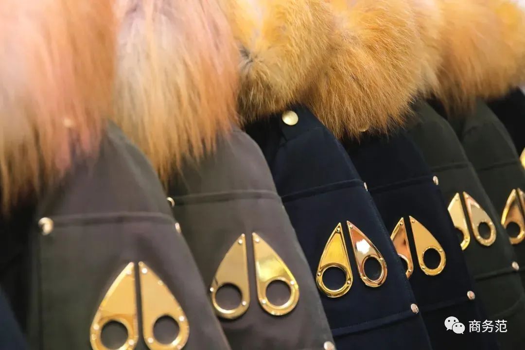 推荐几款最好看的羽绒服,冬天比较暖和的平价羽绒服品牌