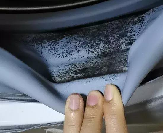 洗衣机发霉处理用小苏打和白醋,洗衣机发霉污渍的小妙招