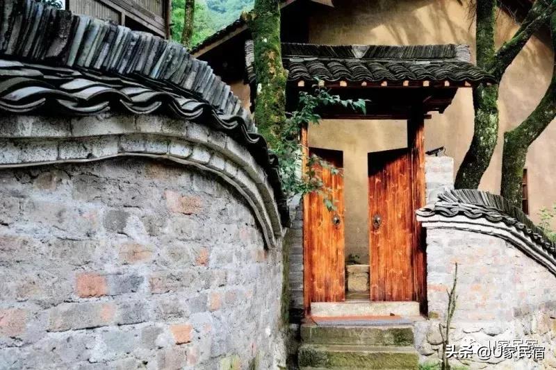 他花2000平米却只打造9间房，想请你来吃一道最有故事的徽菜