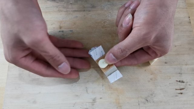 大蒜的这些用途你知道吗？解决了生活中的烦恼！进来学一学吧