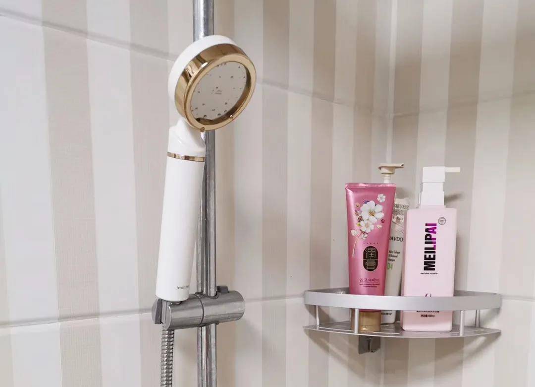 比韩国14k金花洒更好用！洗澡如同做spa，堪称花洒中的“战斗机”