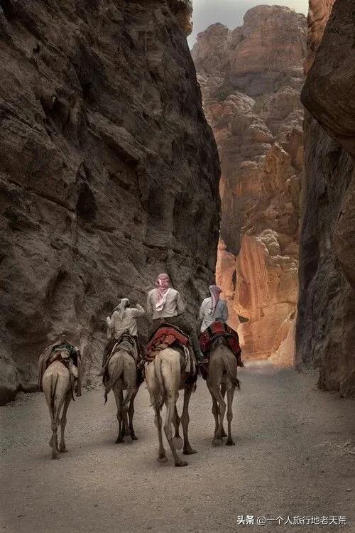 阿富汗为什么这么受关注,全世界都在关注缅甸吗