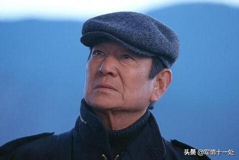 昭和男儿发动战争，平成废柴沉迷舰娘，日本*队军**是如何堕落的？