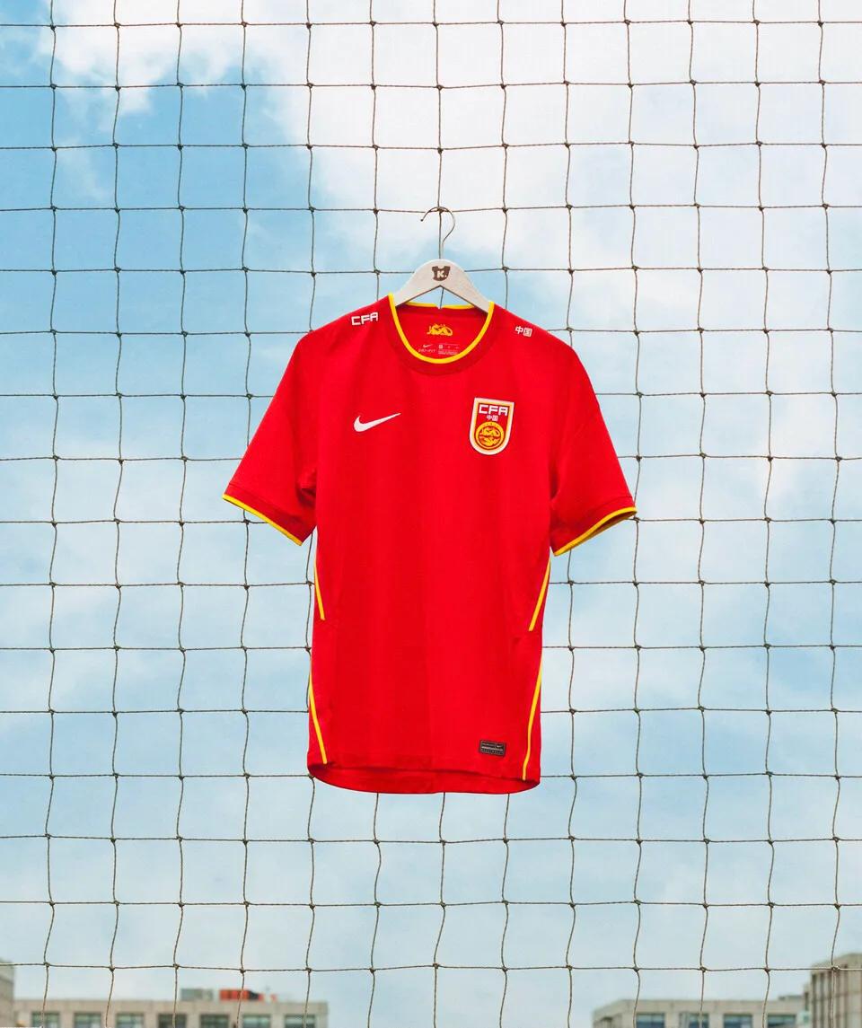 2021年中国足球国家队主客场球衣,2020中国国家队球衣