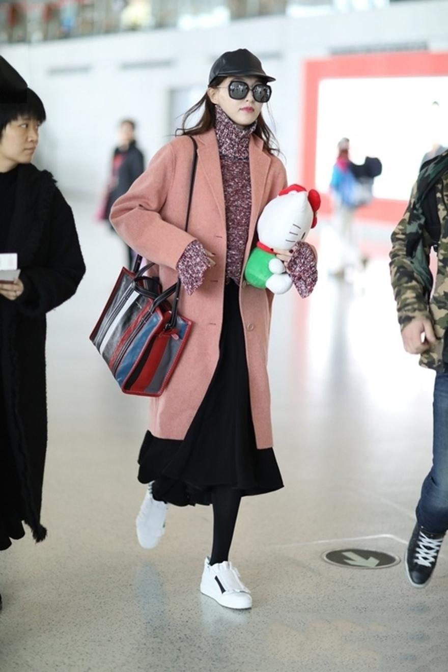 冬天穿什么球鞋暖和又好看,冬天穿靴子还是高帮鞋更搭好看