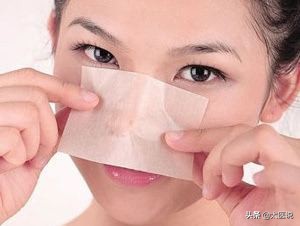 鼻头这里为什么一热总出汗,夏天鼻头出汗发红是怎么回事