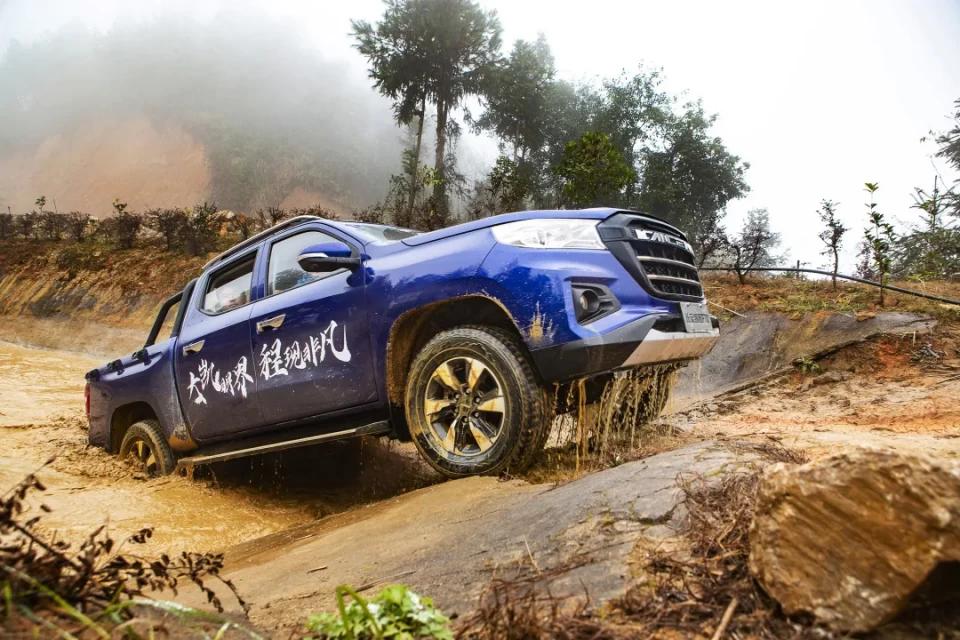 现在还有哪些三菱动力的国产车,2022年国产车哪些车用三菱发动机