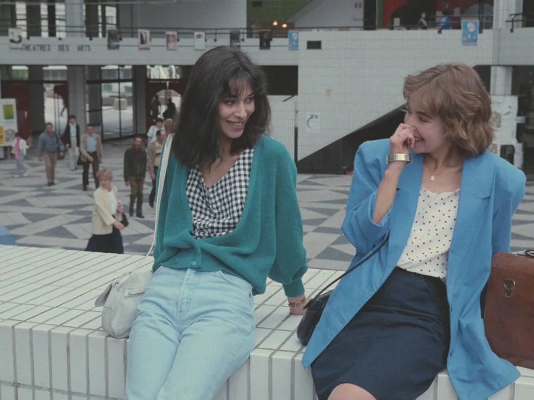 假性亲密在友谊中的体现,假性亲密友情表现