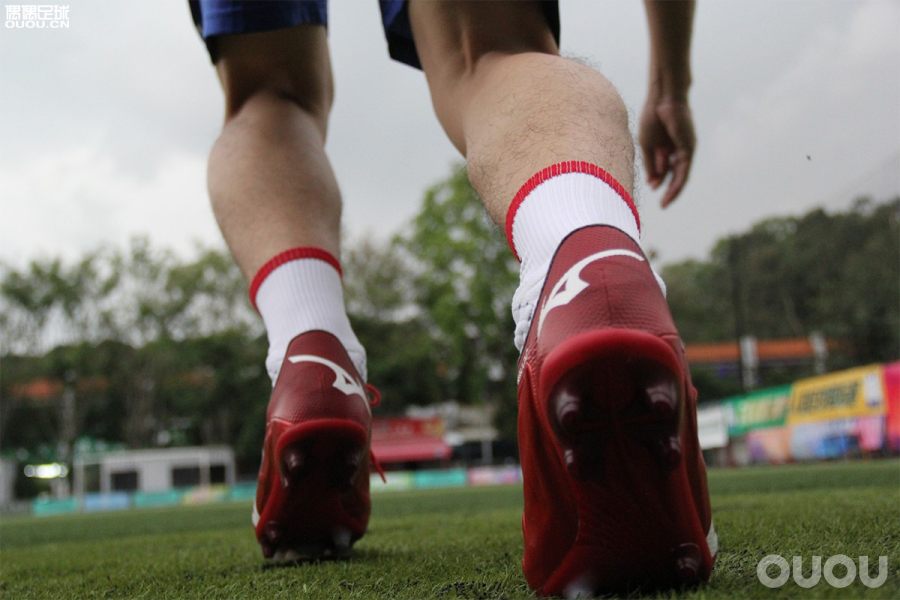 rebula足球鞋测评,日产足球鞋测评