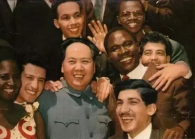 今天是你的生日我们要纪念您,今天是你的生日我衷心祝福您