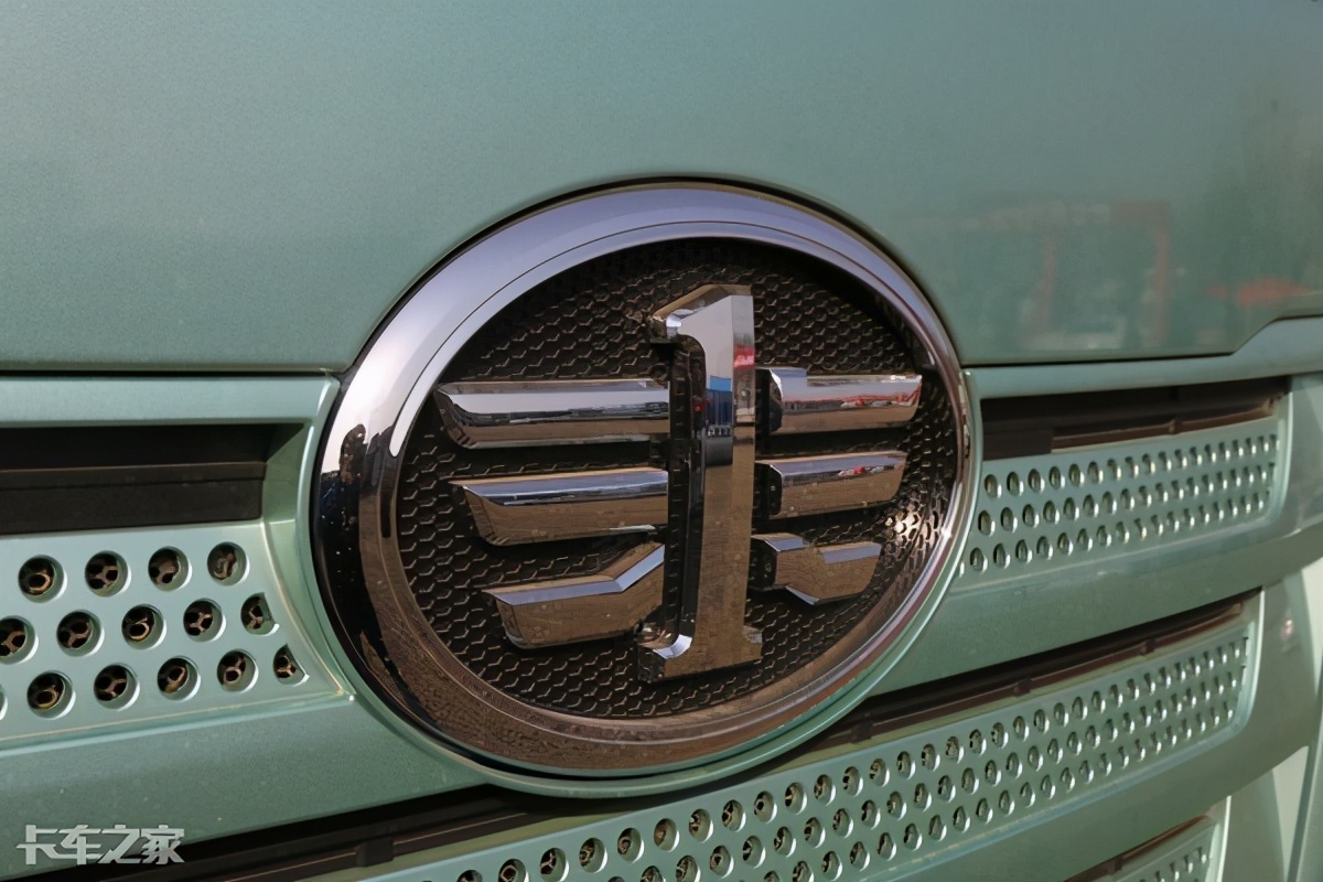 解放jk6载货车怎么样,解放j6新款4.2米厢货多少钱