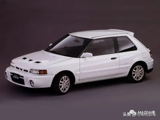 车型小百科：MAZDAFamilia/323