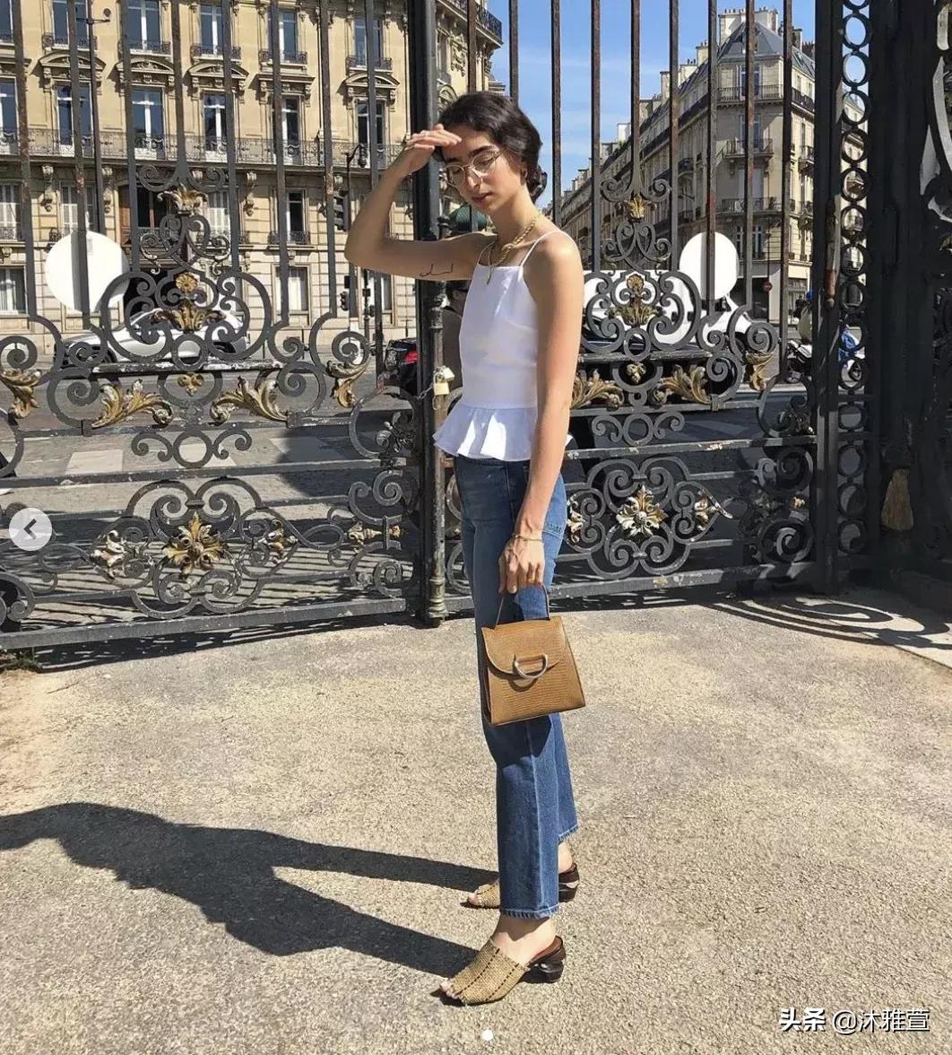 显瘦吊带直筒裤,你穿露肩吊带的样子