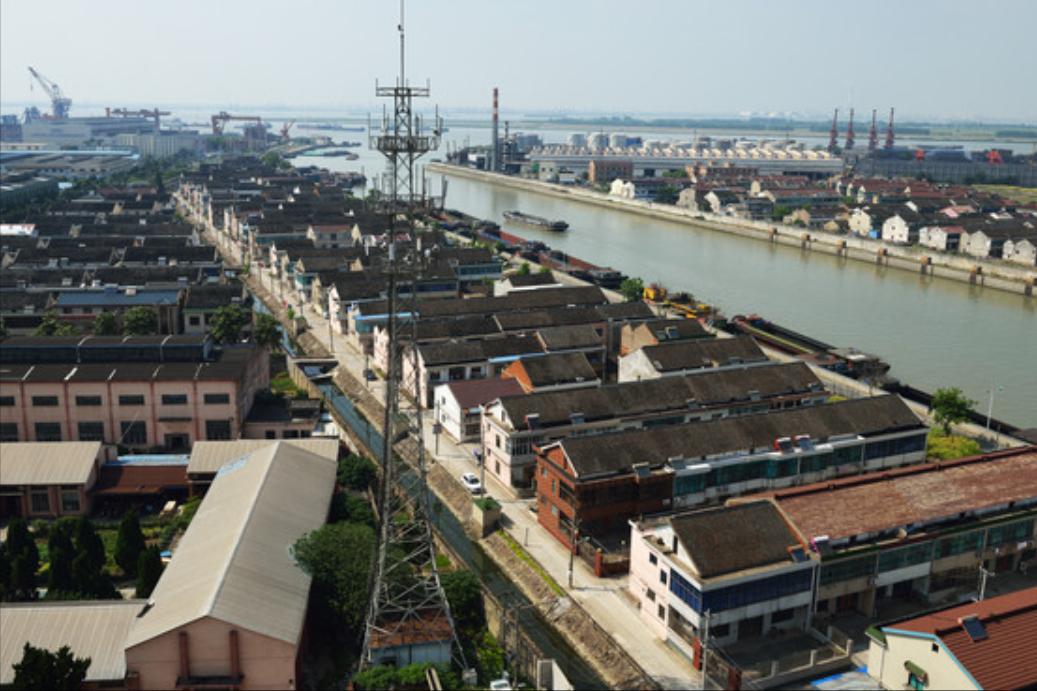 中国农村有钱人家的别墅豪宅,广东富豪农村送别墅