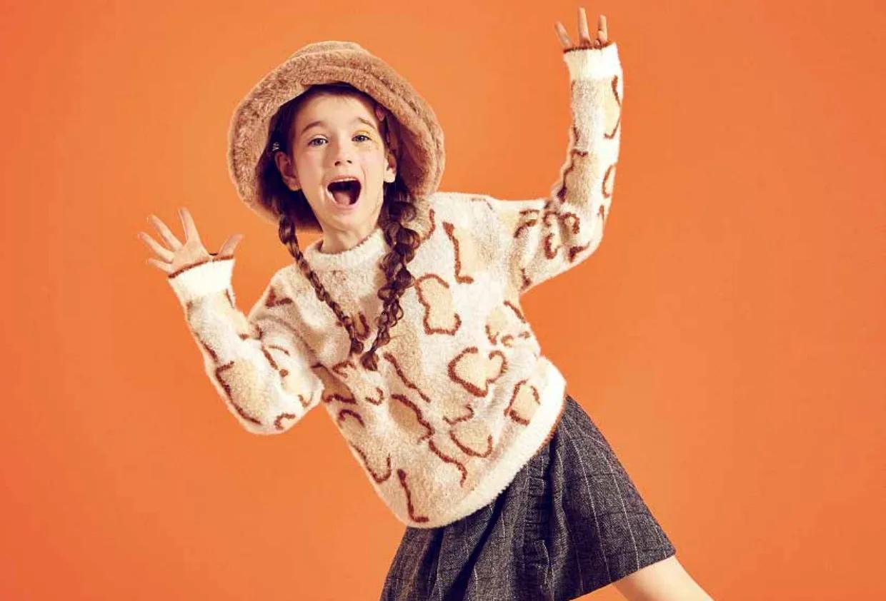 品牌童装招商加盟网,左右布同童装加盟