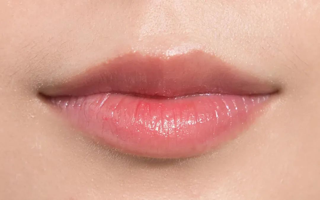 唇膏哪款好用嘟嘟唇,哪款唇膏能让你变成嘟嘟唇