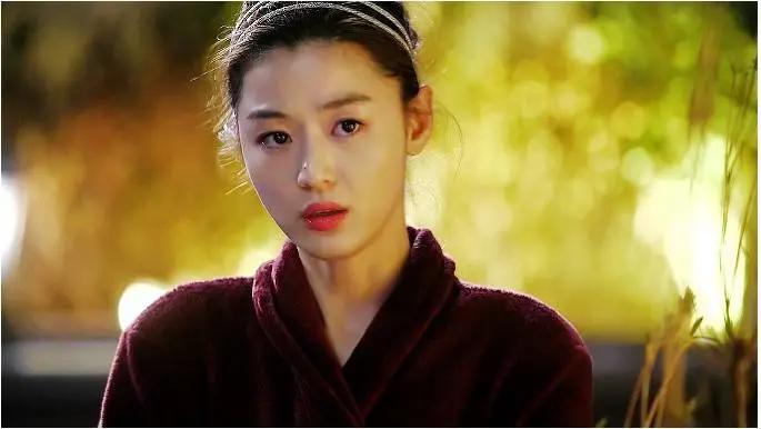 有纹身的女孩算不算好女孩,有纹身的女孩都比较漂亮