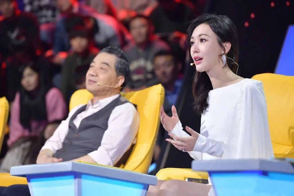 关立新谈王石田朴珺邓文迪,王石田朴珺邓文迪