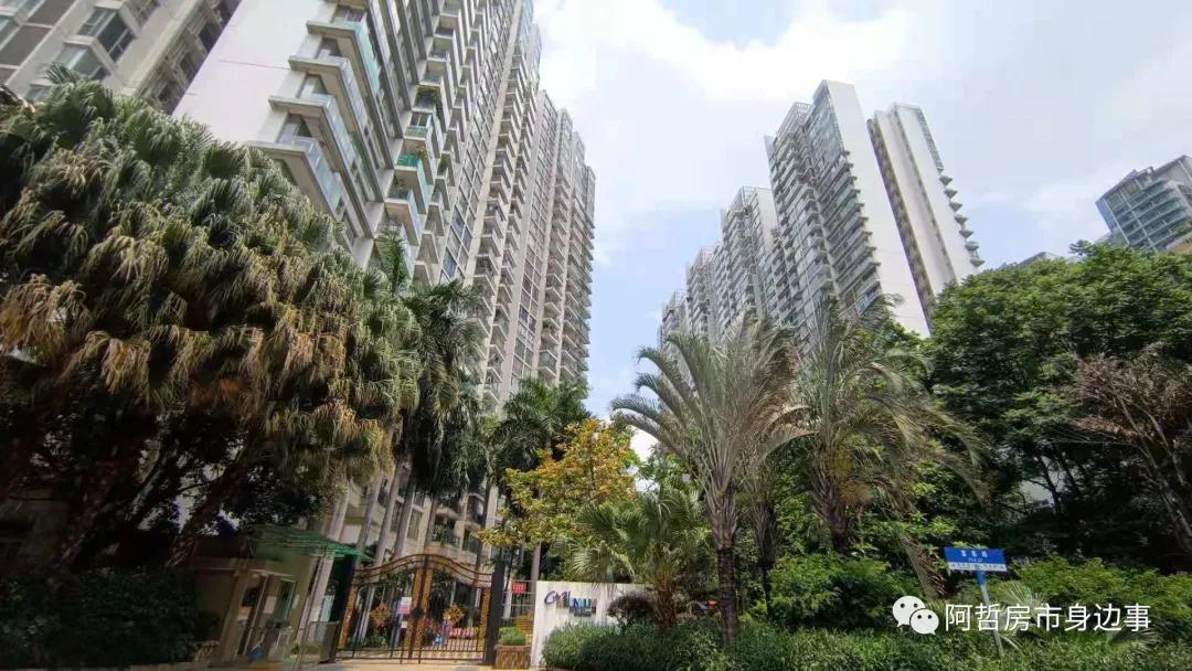 新旧交织的城市界面，富基广场