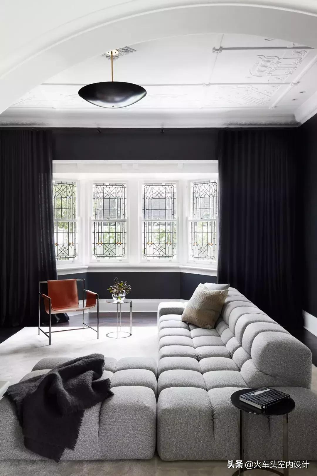 如何利用光线展现空间感 (室内光线最佳设计)