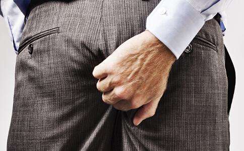 一生都服姓马的人！马克思改变我的思想，马云改变我的消费方式！