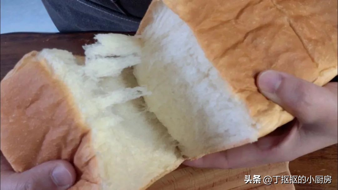 怎么用揉面机做吐司,不用揉面机怎么揉吐司拉丝