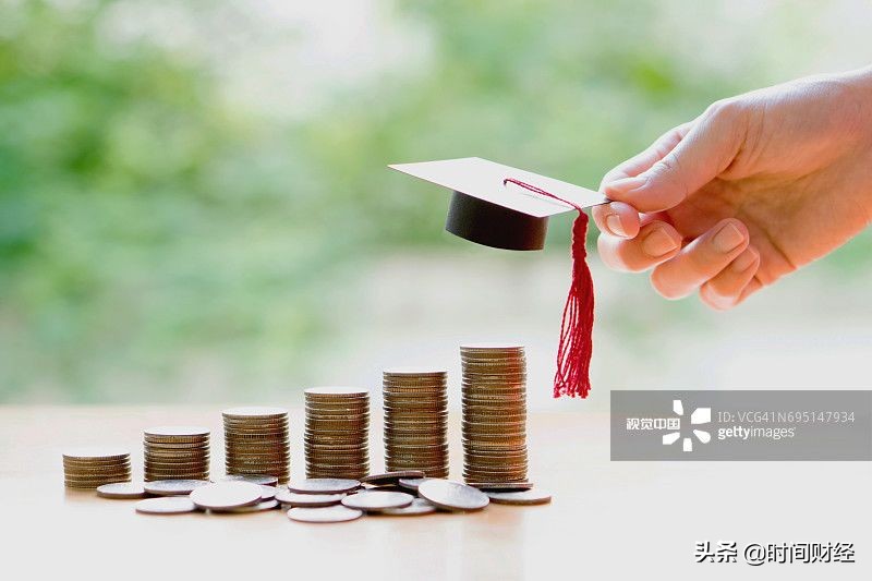 捷信真正被起诉的是欠多少钱,捷信贷款涉及到刑事案件怎么处理