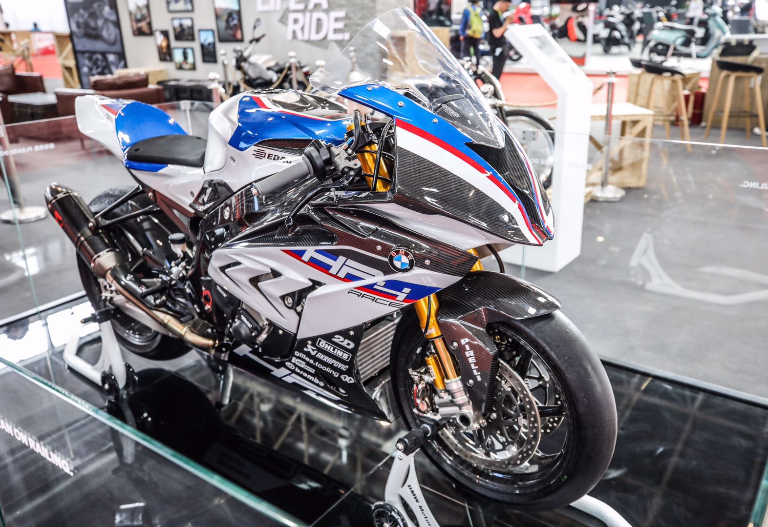 bmw最新概念摩托车,bmw摩托车北京车展