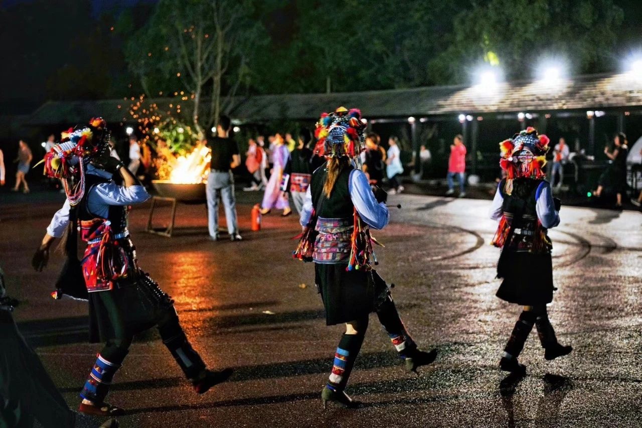 沿着茶马古道，走遍云南秘境中的悦榕庄