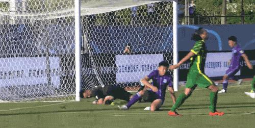 踢最臭的球，挣最多的钱，连足行健也拯救不了的今古传奇——男足