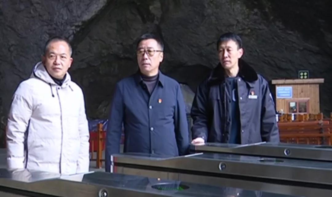 政协委员在担当中展示委员风采,政协委员履职风采