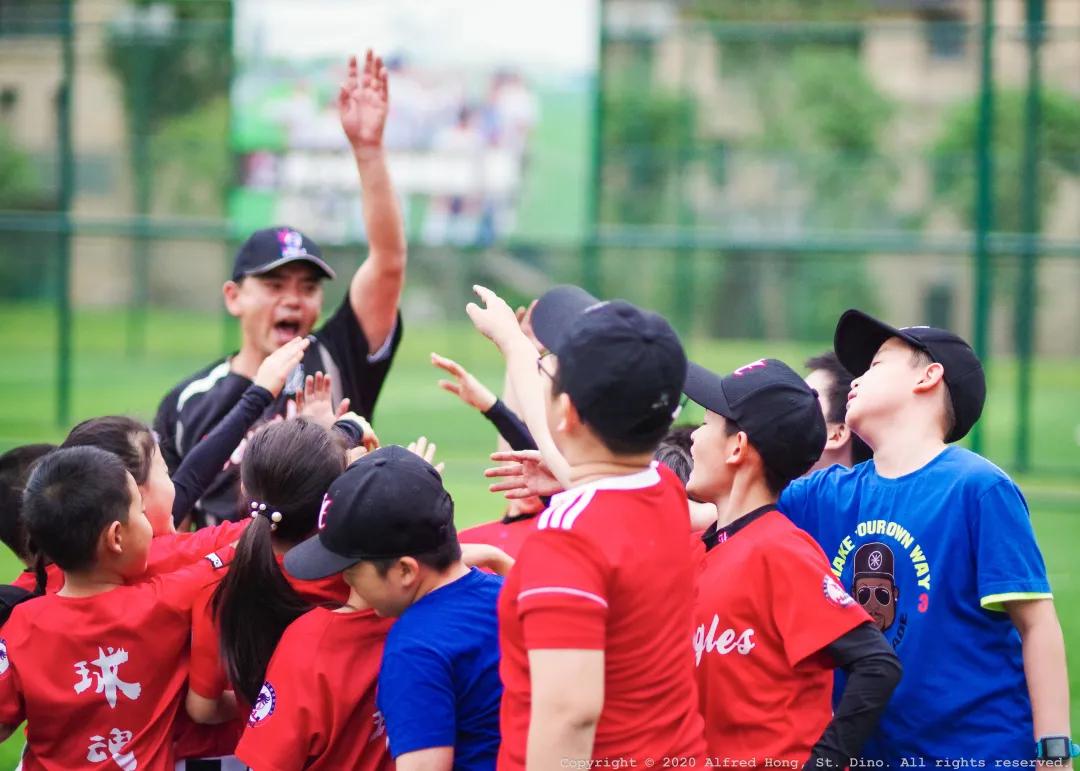 要快乐还是要成绩?家长为孩子体育教育买单时更看重什么|城事会客