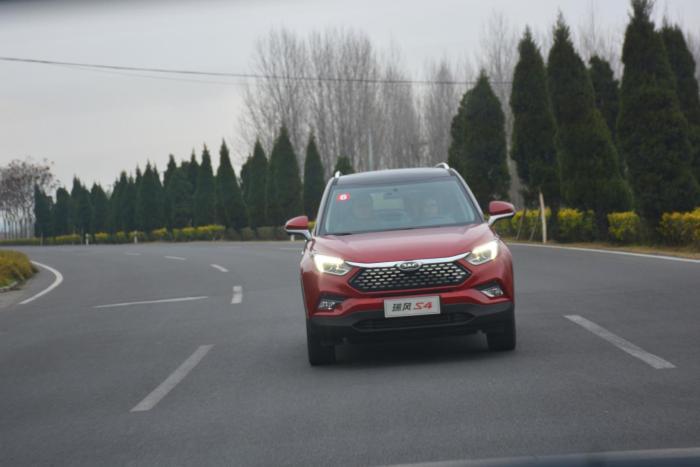 试驾江淮瑞风s4,江淮瑞风s4h1.5t新车多少钱