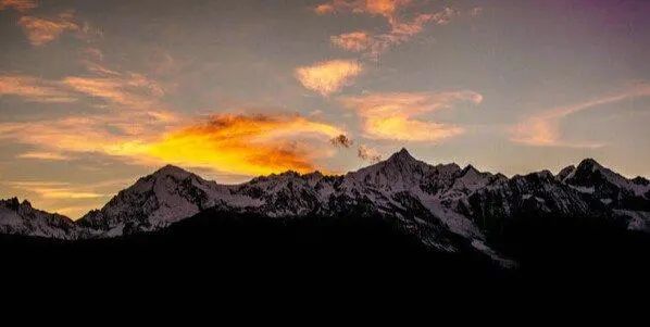 去云南旅游跟团大概多少钱,云南旅游团报团强制消费