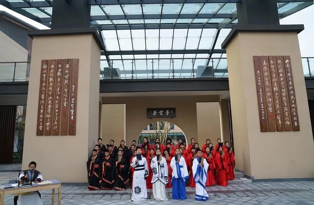 浠庡鍒板唴褰诲簳铚曞彉,鐢卞唴鍒板鍏ㄩ潰鍗囩骇