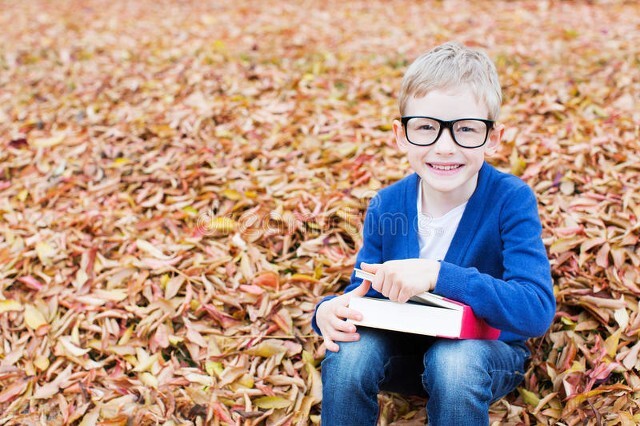 李嘉睿男孩名字好不好,男孩起名带睿的名字