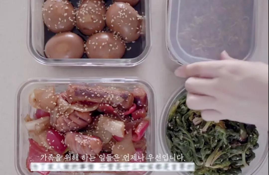 韩国主妇治愈生活,韩国主妇带着婴儿做家务