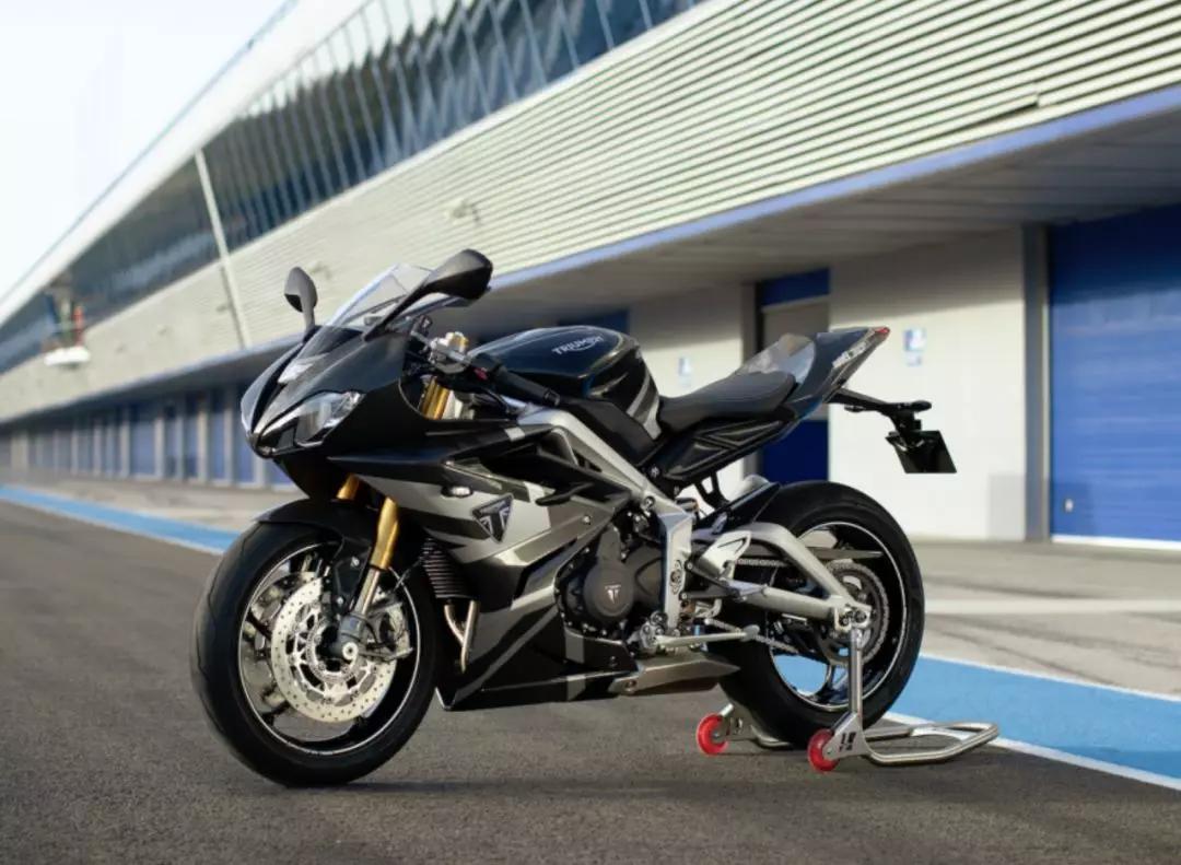 本田cbr600rr排量600cc,本田cbr600rr详细介绍