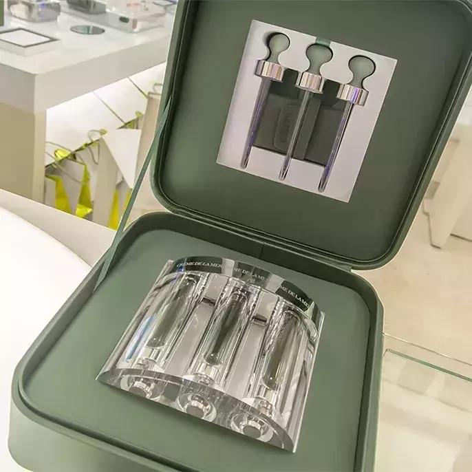 一支口红79贵吗,一支口红一百多一瓶粉底液