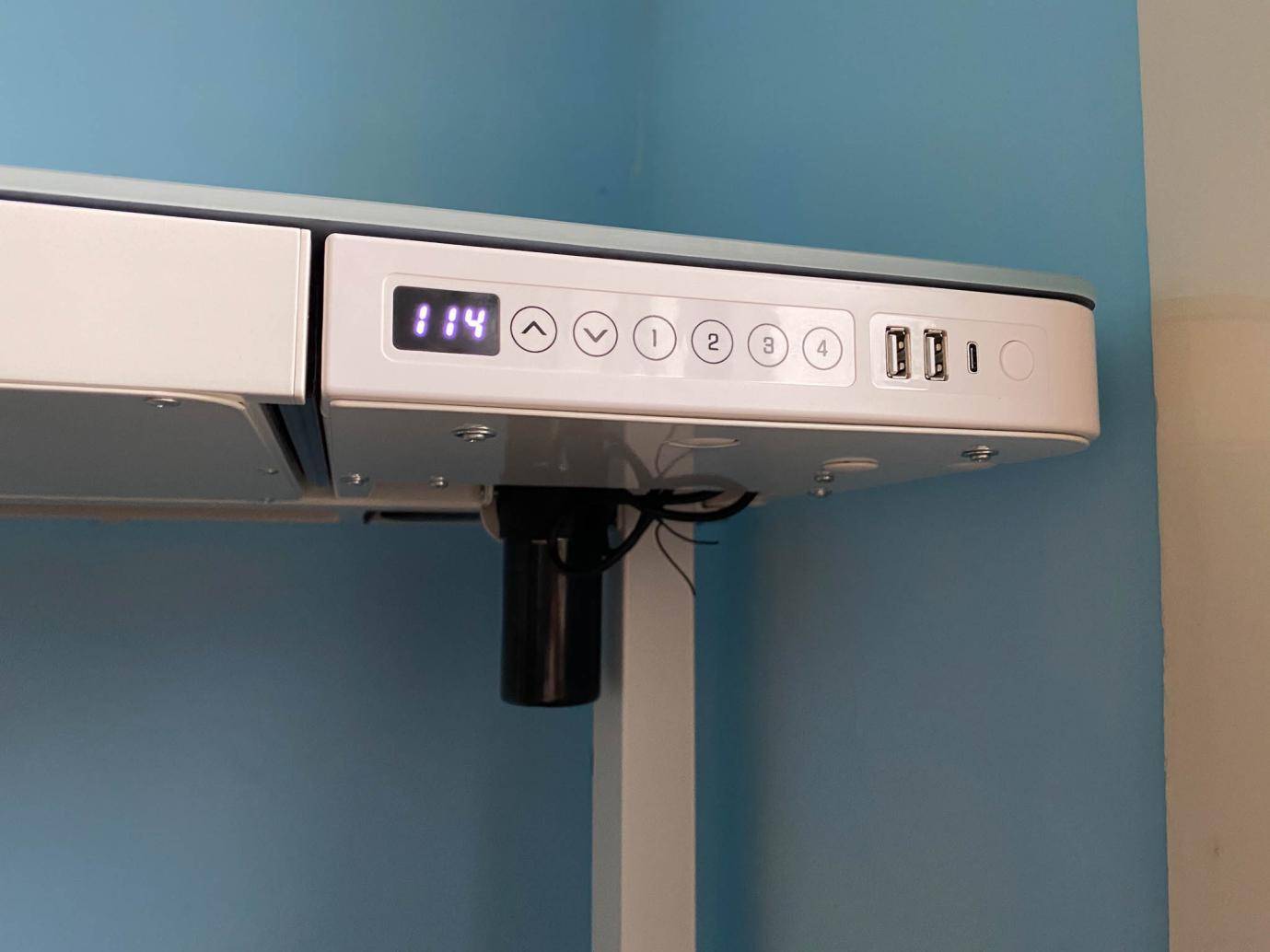 股价涨了五倍多，乐歌电动桌真的这么神奇吗？开箱到使用实测