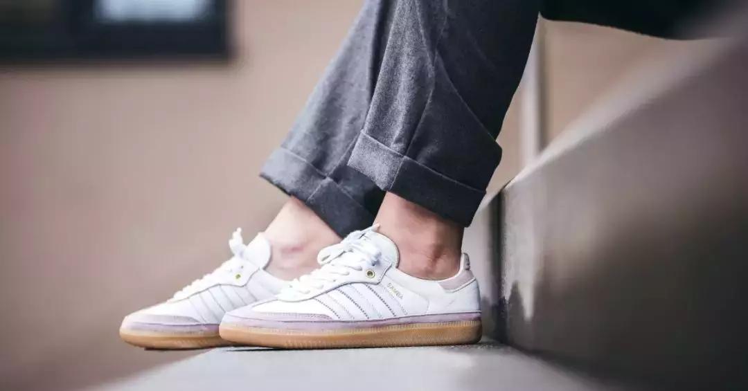 16双明星也在穿的小白鞋，值得一看！