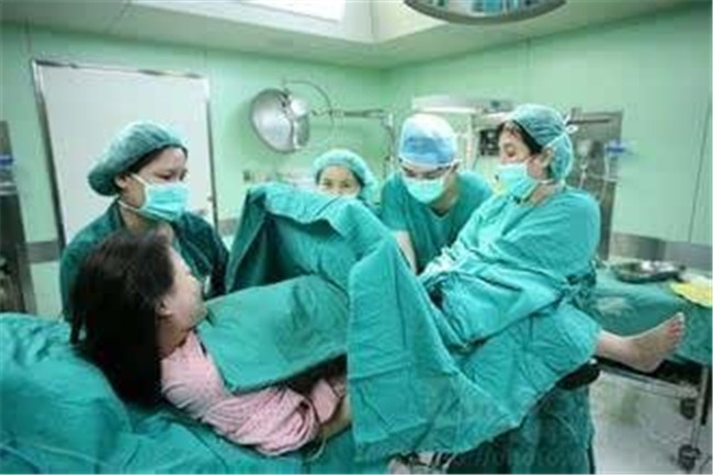 为什么说女人生孩子如同死一回,女人分娩如同鬼门关