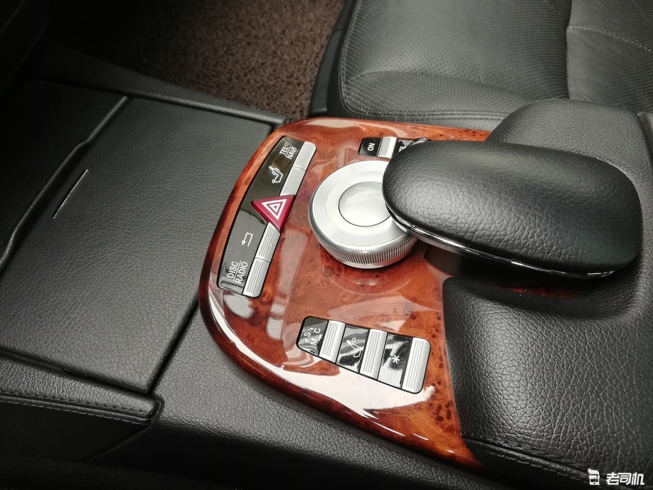 v8大自吸车型越野车,v8大自吸车