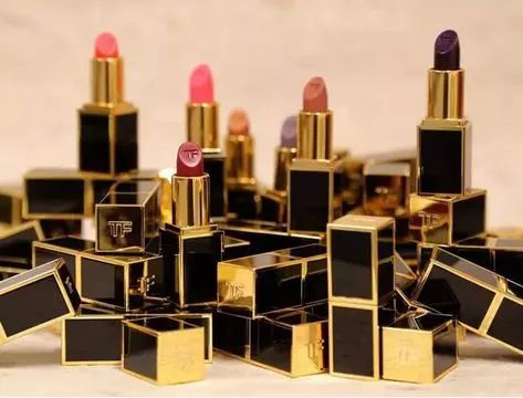 香奈儿最不值得买的口红,口红排名直男