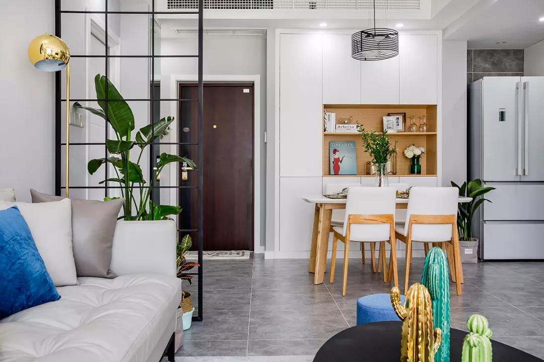 2米6墙面悬空电视柜怎么做,客厅85寸电视柜做多高