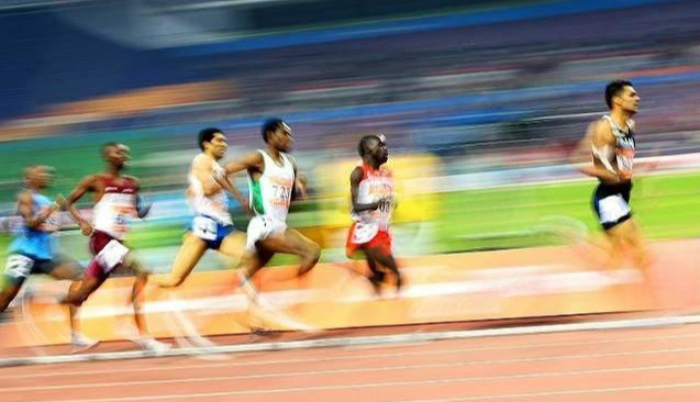 高原800米跑步技巧女生快而不累,800米跑步怎么跑不累