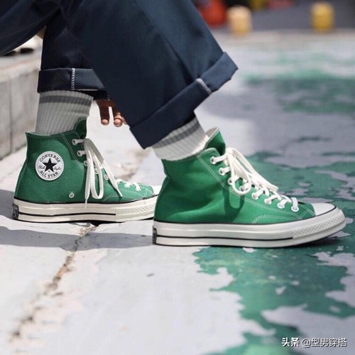 同样是帆布鞋,为什么经典匡威1970s发售这么久都不降价?
