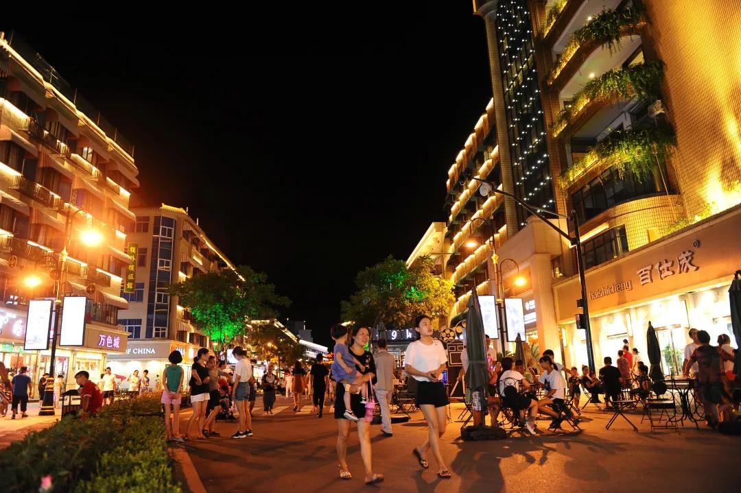 横店镇综合改造,横店小镇建设